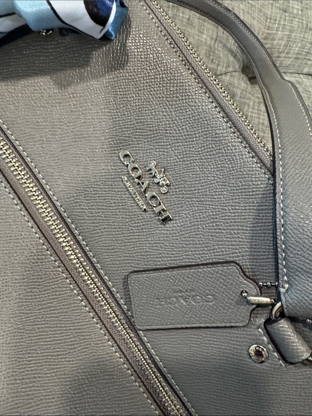 Coach Bag Gallery Grey Leather Tote with Scarf - Picture 16 of 17